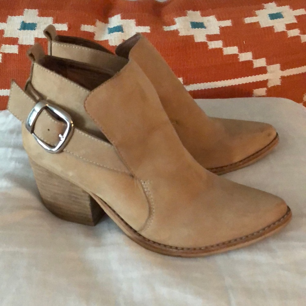 Jeffery Campbell booties buckle 7
